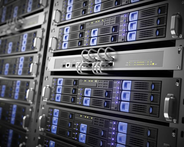 如何选择适合的香港低价CN2服务器